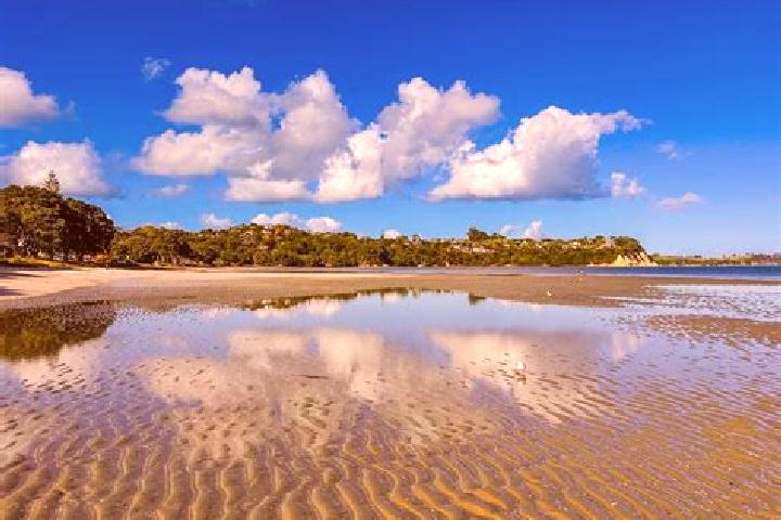 escort Snells Beach