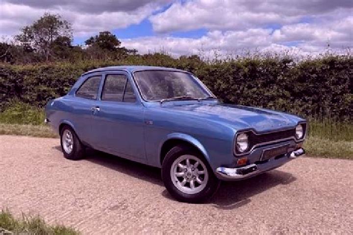 escort Sniatyn