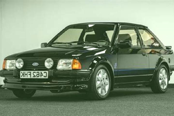escort Spaldwick