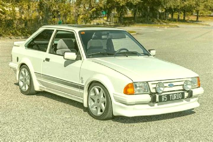 escort Spuhlja