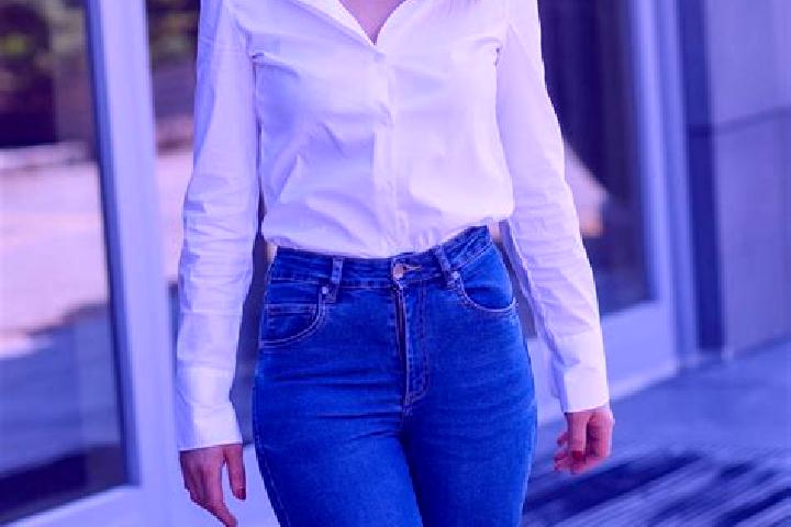 escort Staronizhestebliyevskaya