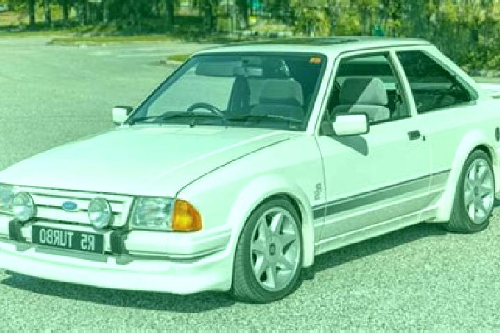 escort Strai