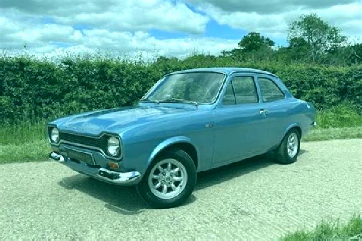 escort Strassoldo