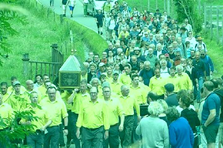 escort Strijpen