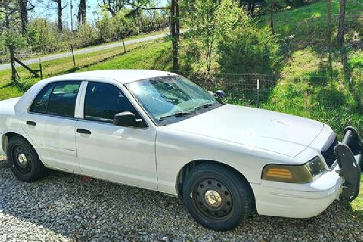 escort Surgoinsville