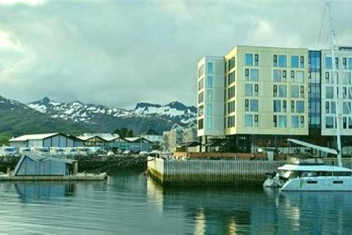 escort Svolvaer