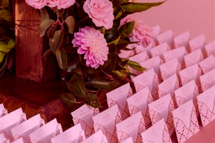 escort Table Top