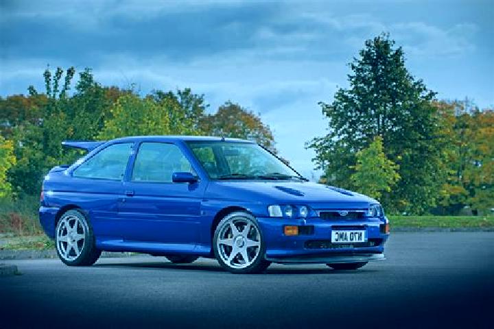 escort Tacau
