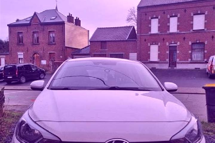 escort Taisnieres-sur-Hon