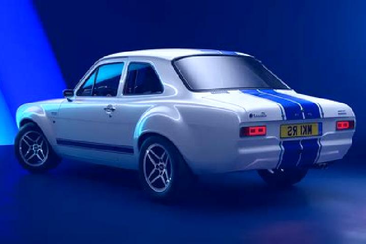 escort Takasaki