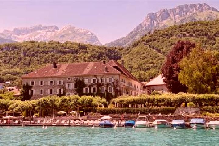 escort Talloires