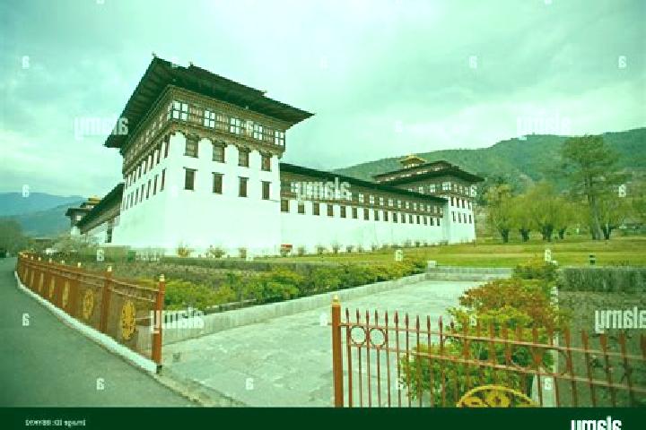 escort Tashi Chho Dzong