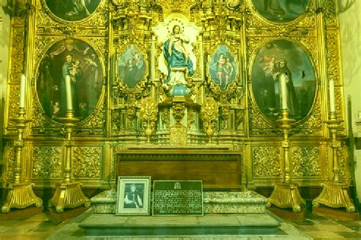 escort Tate de La Capilla