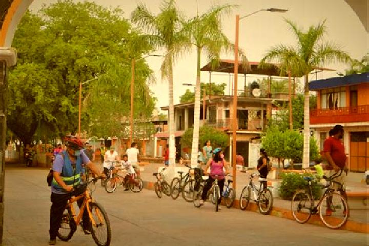 escort Tecuexcontitlan (Tecoescontitlan)