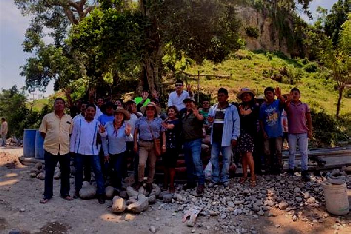 escort Tenixtepec