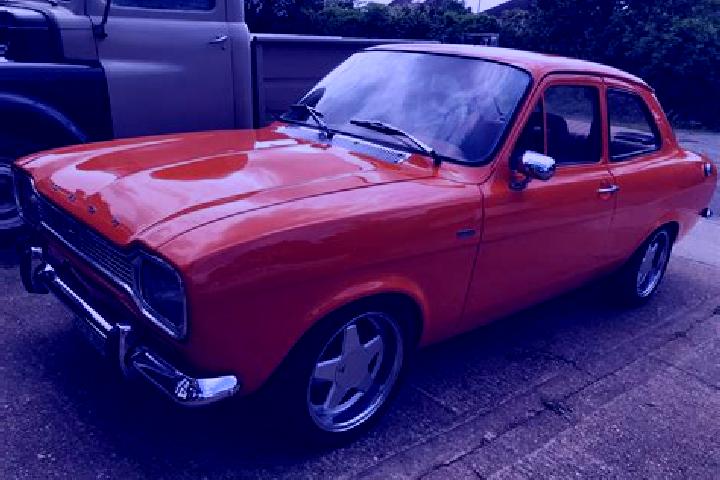 escort Thalwenden