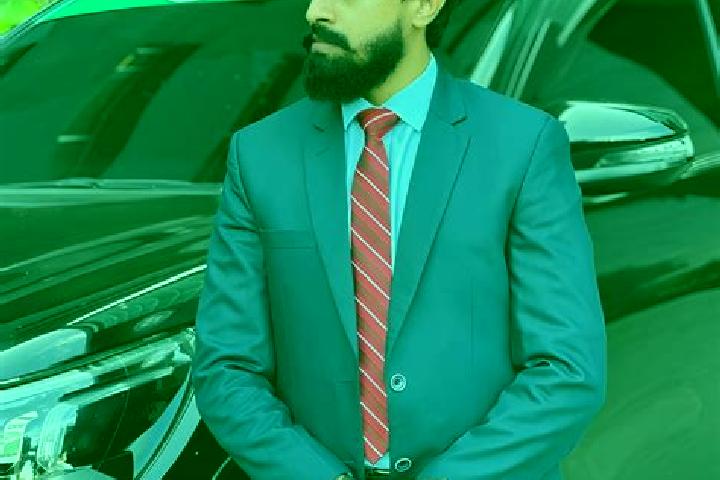 escort Tharu Shah