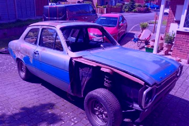 escort Theding