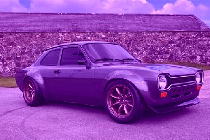 escort Thiesi