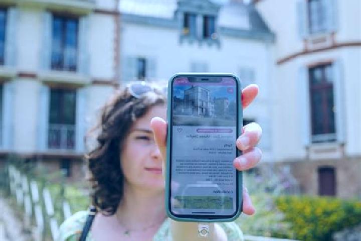 escort Thiverval-Grignon
