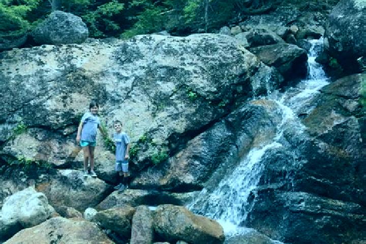 escort Thompson Falls