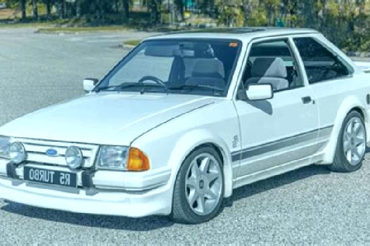 escort Thurgoona