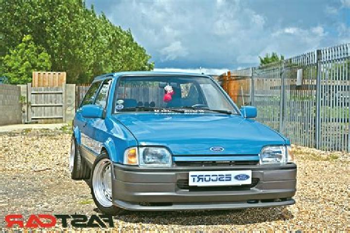 escort Tiom