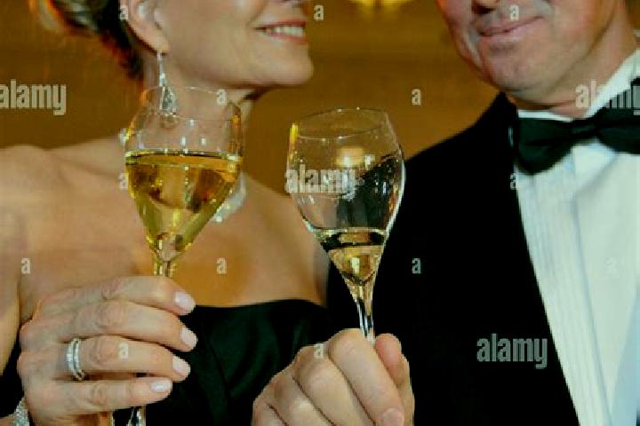 escort Toast