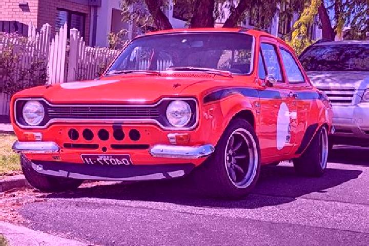 escort Topaly