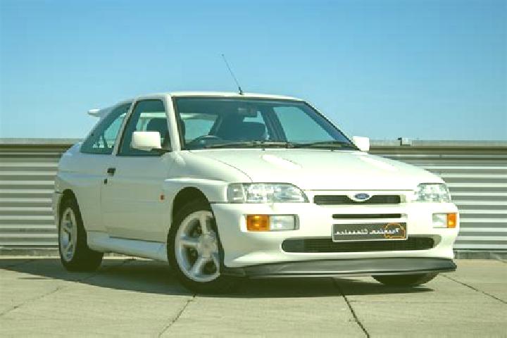 escort Topoje
