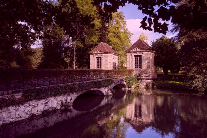 escort Torcy-le-Grand