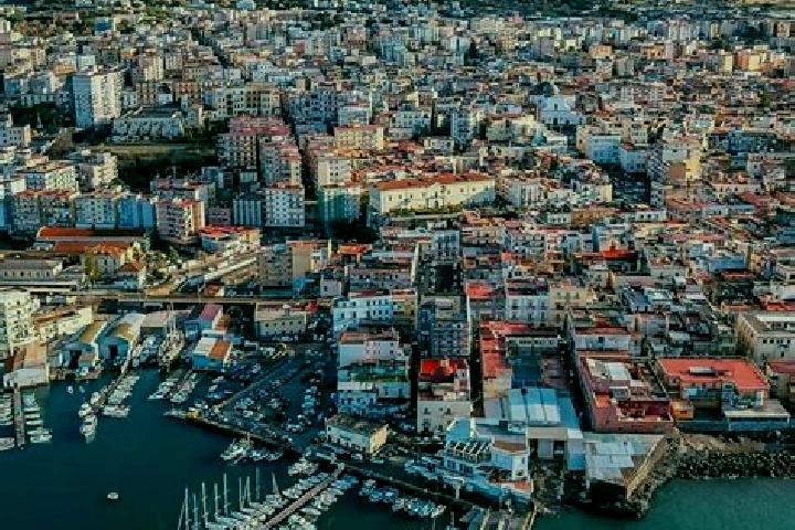 escort Torre del Greco