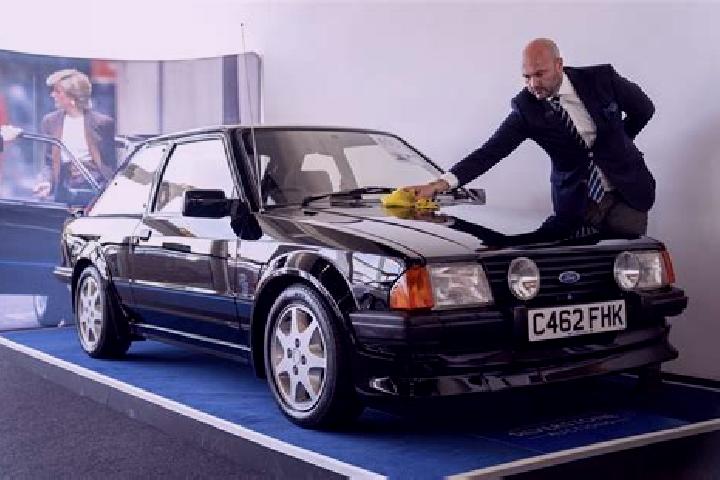 escort Touzim