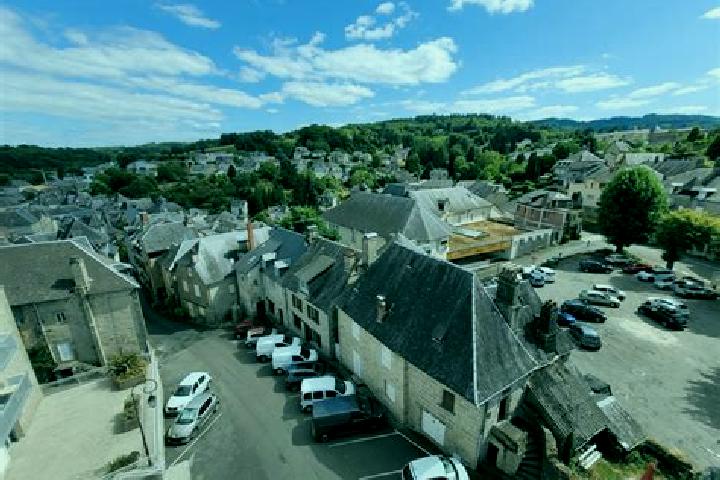 escort Treignac