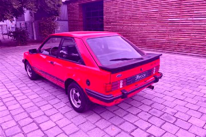 escort Tronari