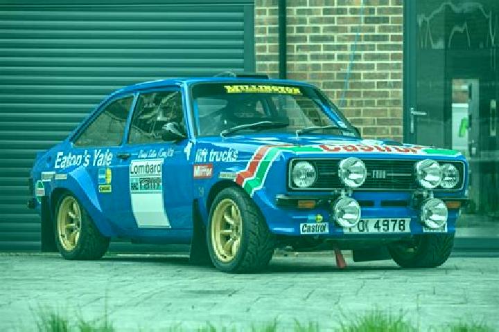 escort Trusesti