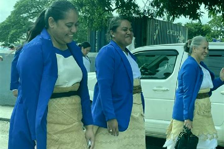 escort Tukutonga