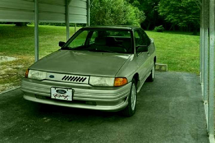 escort Tully