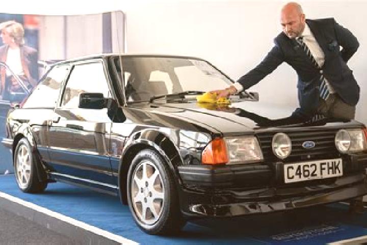 escort Tunkus