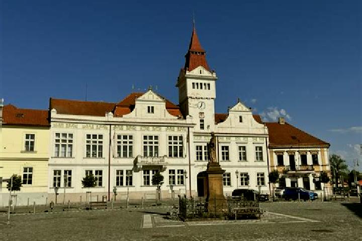 escort Tynec nad Labem