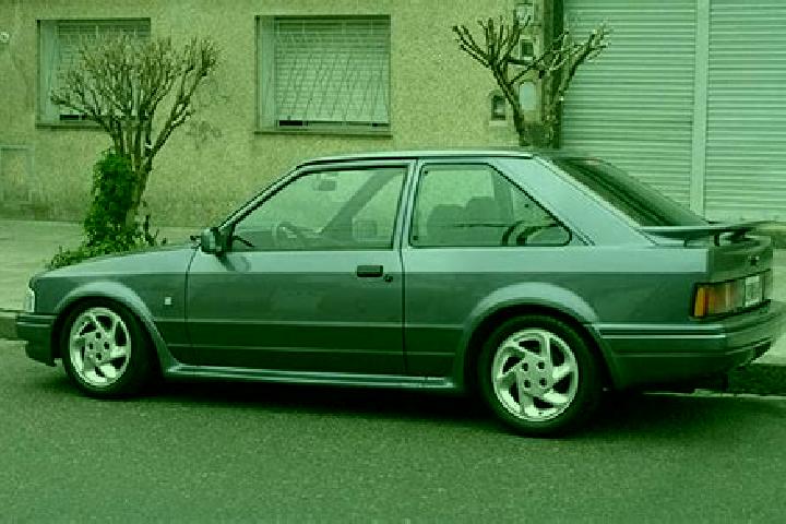 escort Tyuratam