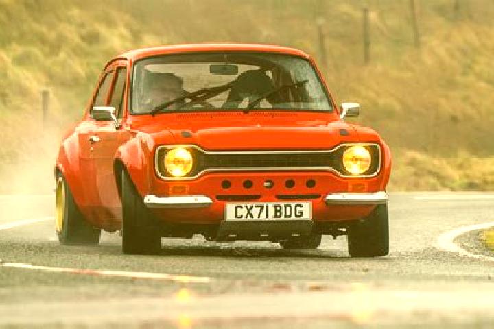 escort Ulley