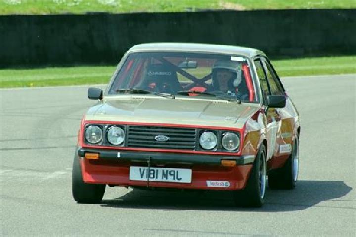 escort Upper Land