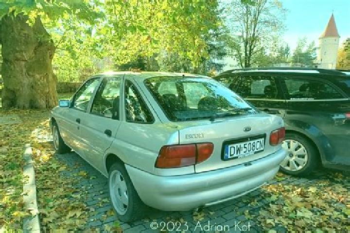 escort Uslar