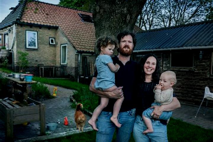escort Vaartbroek