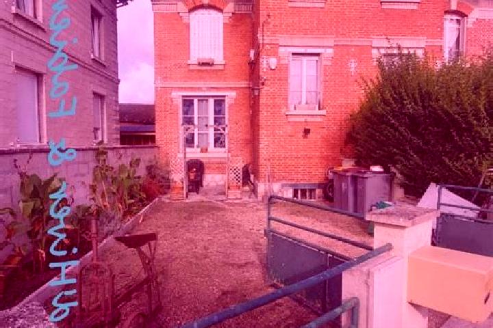 escort Vailly-sur-Aisne