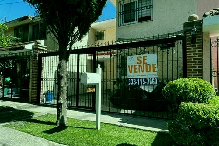 escort Valle de los Girasoles [Fraccionamiento]