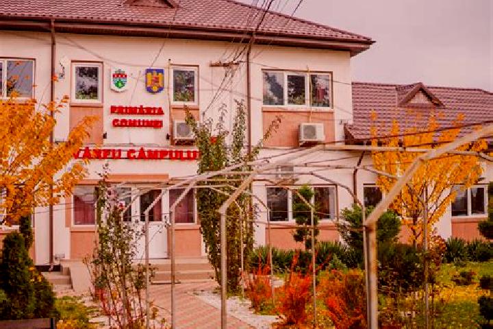 escort Varfu Campului