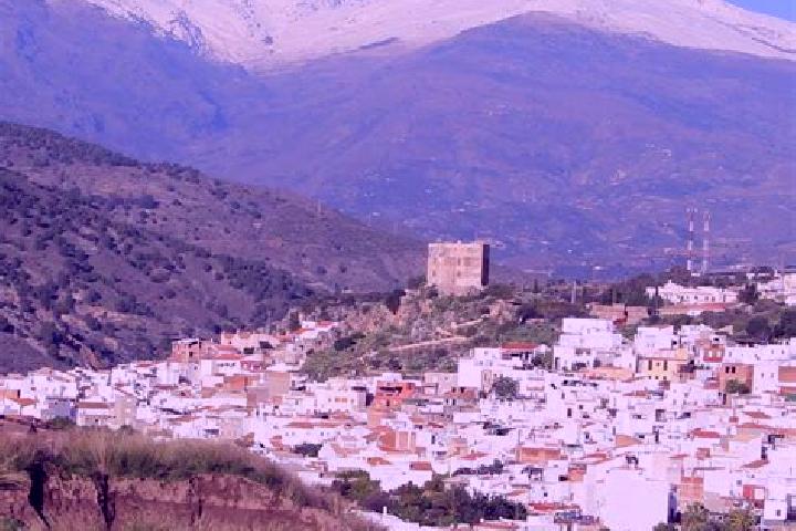 escort Velez de Benaudalla