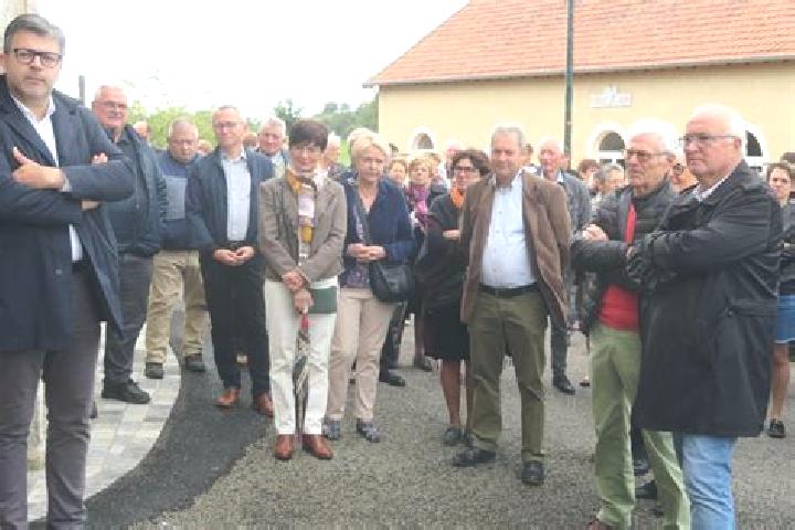 escort Vendenesse-les-Charolles